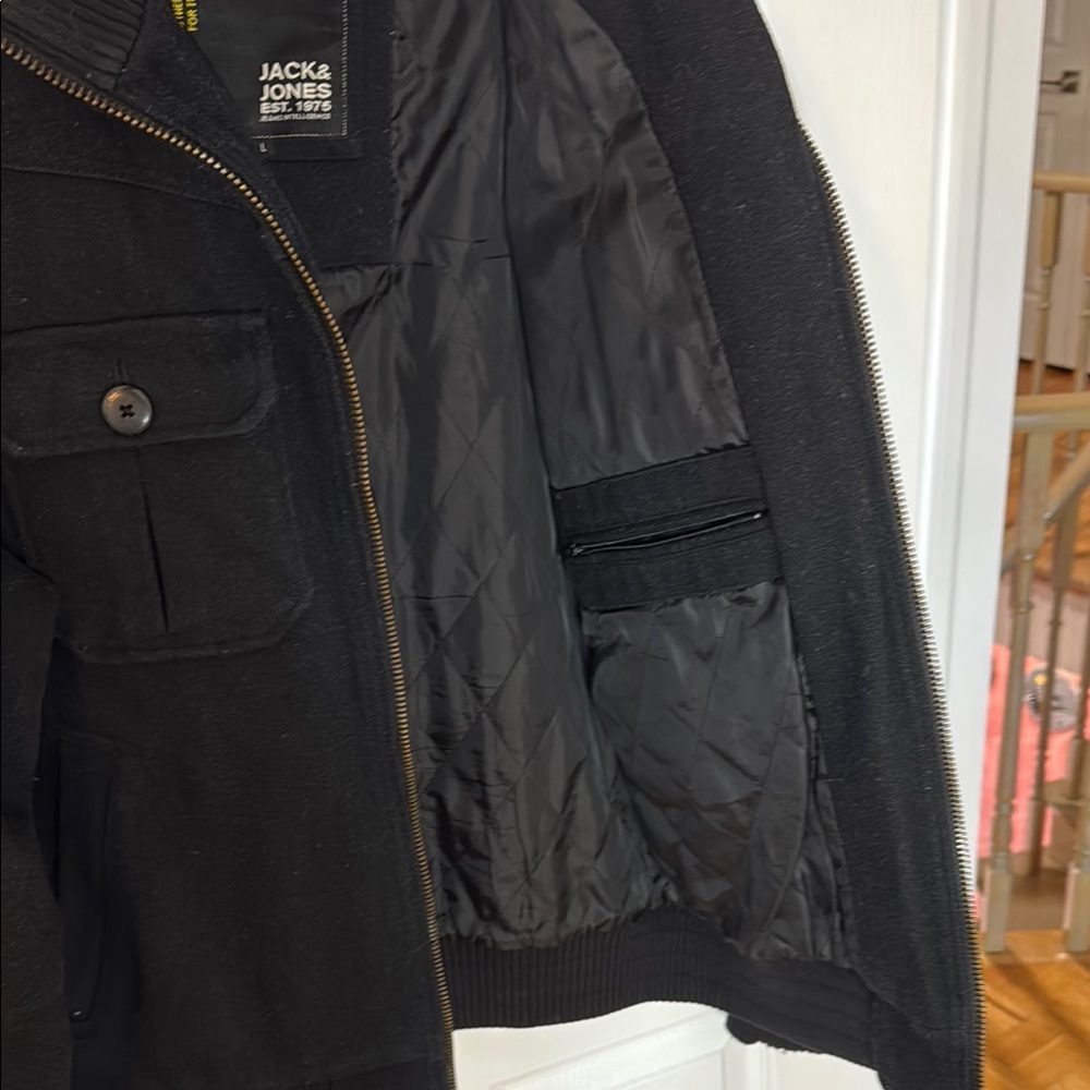 Black Jacket with Ribbed Collar - Picture 6 of 6